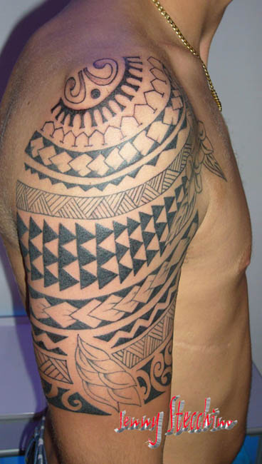 Jenny_Stecchino_Maori_spalla_con_fiore1